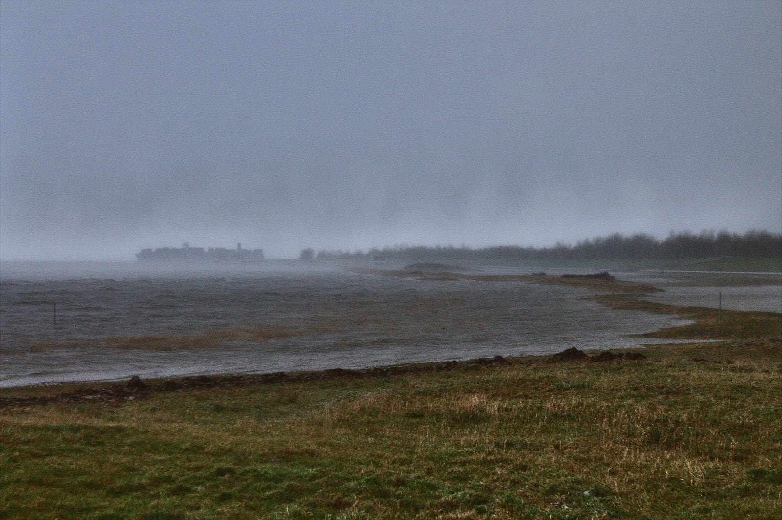 Schlechtes Wetter an der Nordsee: Was tun bei Regen in Esens, Bensersiel, Neuharlingersiel, Carolinensiel und Norddeich